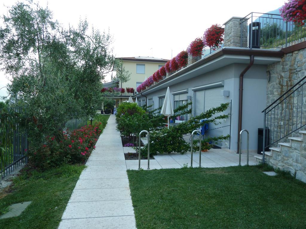 Villa Treccani Apartments Malcesine Buitenkant foto